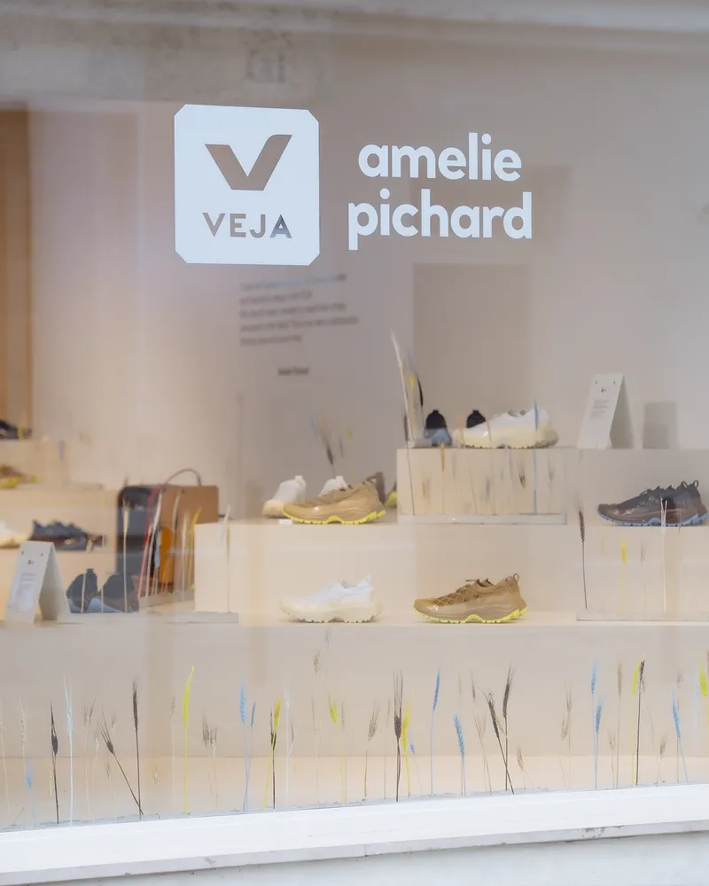 VEJA x Amelie Pichard